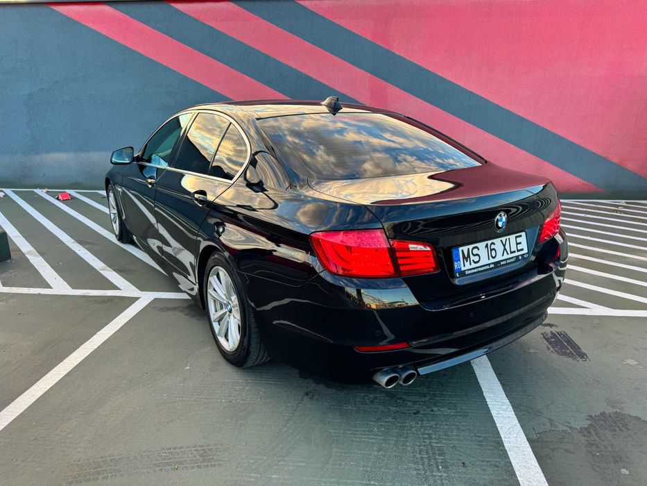 BWM Seria 5 (520D) Sedan 2010