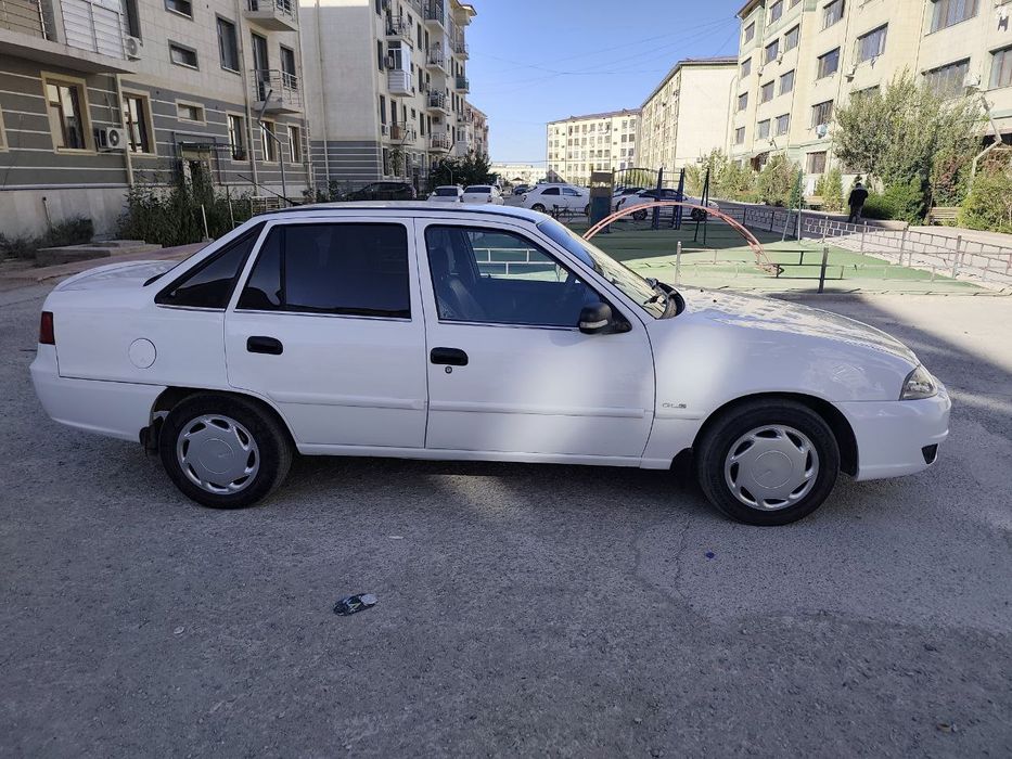 Holati yaxshi nexia 2