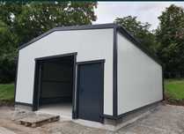 Vând garaj auto pe structura metalica