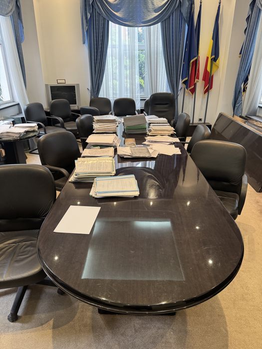 Vand masa din lemn masiv