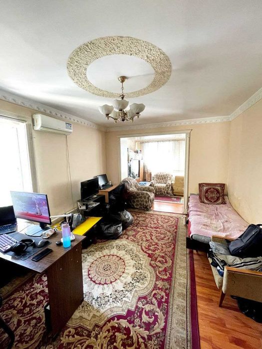 ПРОДАЕТСЯ 2/4/4  50м2 на: Ц-1 Экопарк