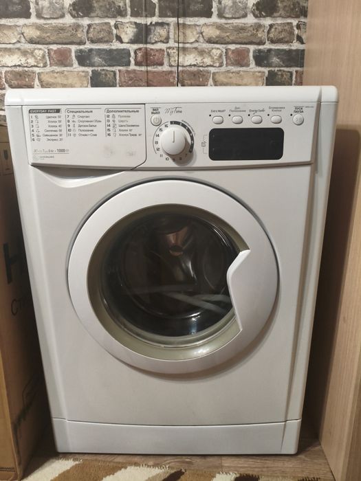 Стиральная машина Indesit