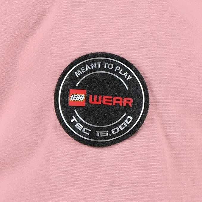 ЧИСТО НОВ LEGO Ски костюм за момичета.Размер: 86