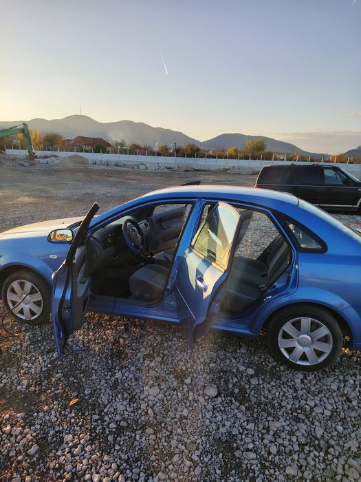 Chevrolet lacetti 1.4 benzină