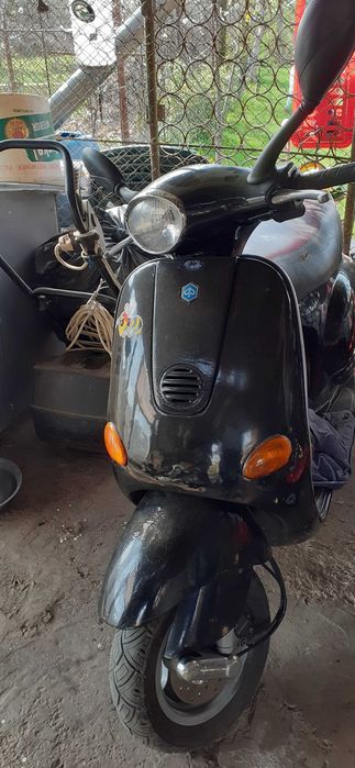 Vand scuter vespa