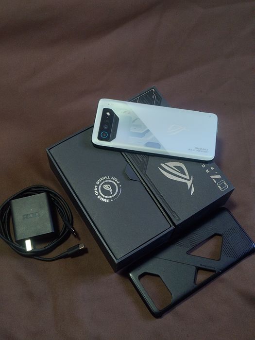 Asus Rog Phone 7 12/256