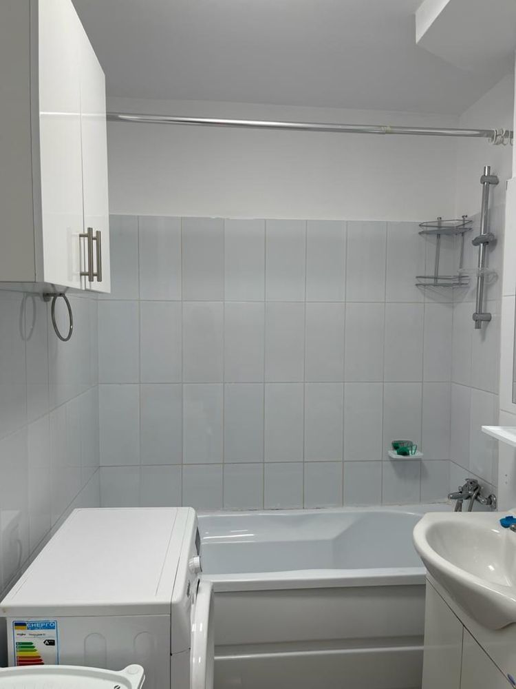 Inchiriez apartament cu o camera, zona Circumvalatiunii