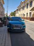 AUDI Q2 электромобиль