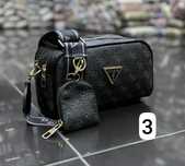 Geanta dama Guess