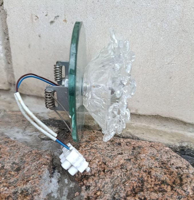 Продам софиты (12шт)