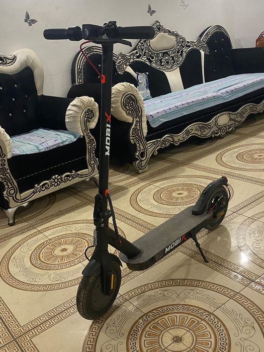 Vînd trotineta electrica mobix sau schimb cu atv