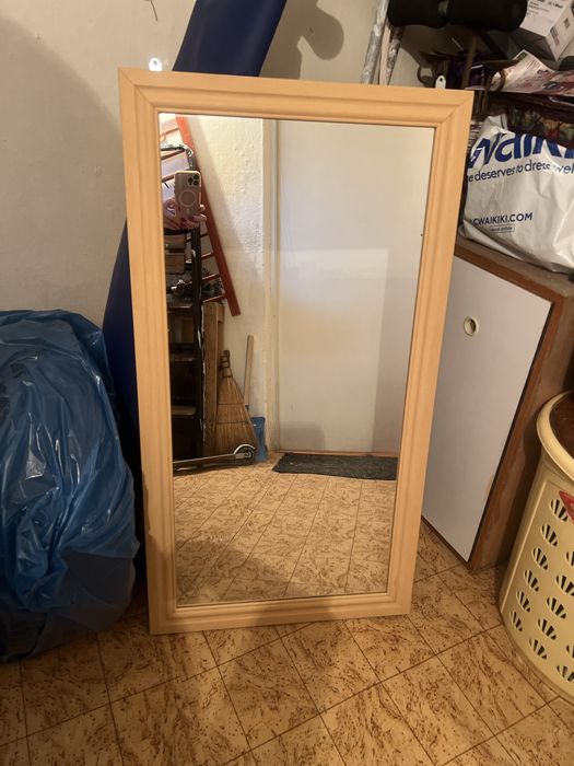 Огледало с дървена рамка. Размер 102/55