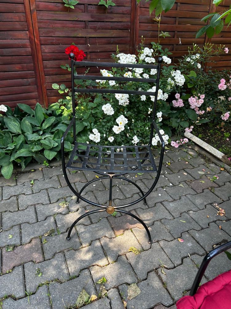 Scaun metal pentru terasa, gradina