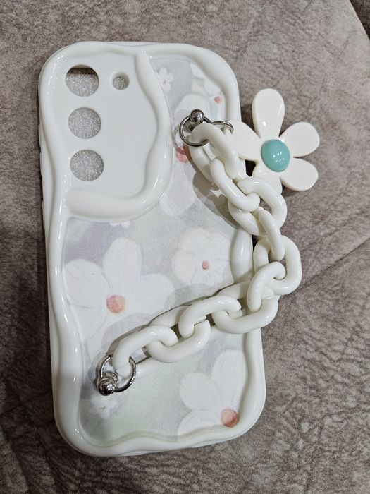 Продам чехол на Samsung s23