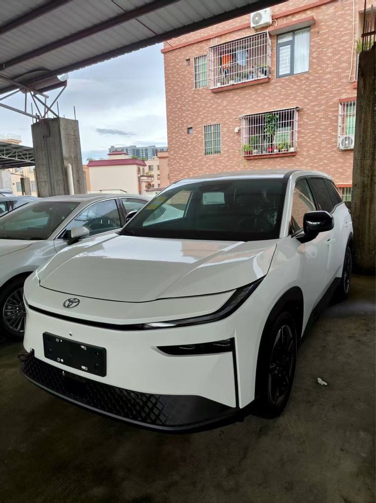 Tayota 2025 yil full