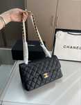 Geanta Chanel pe comanda