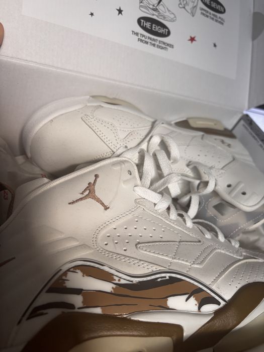 Adidasi Jordan MVP
