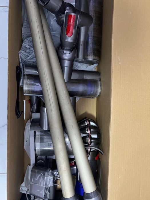 Пылесос Dyson (нужен ремонт либо на запчасти)