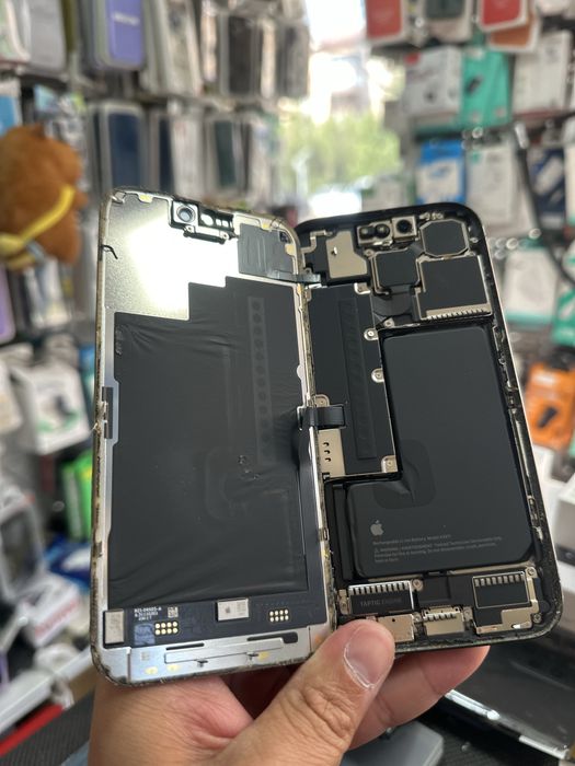 Piese originale pentru iphone / Samsung display baterie camere difuzor