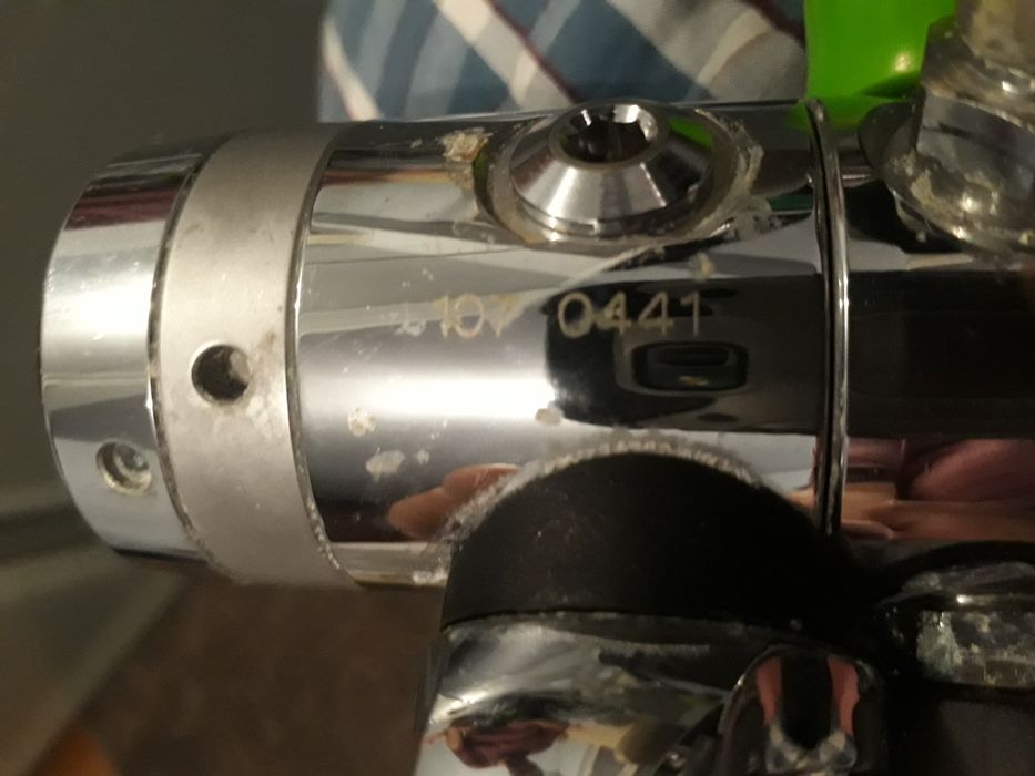 Scubadiver Regulator Militar stage 1& 2 Apeks Tx50
