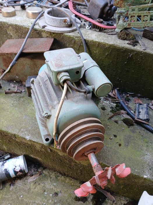 Motor electric 220v defect