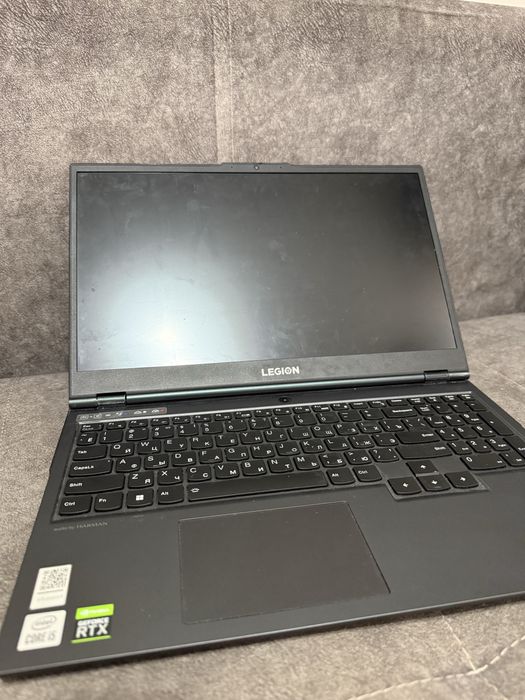 Продам ноутбук Lenovo legion 5