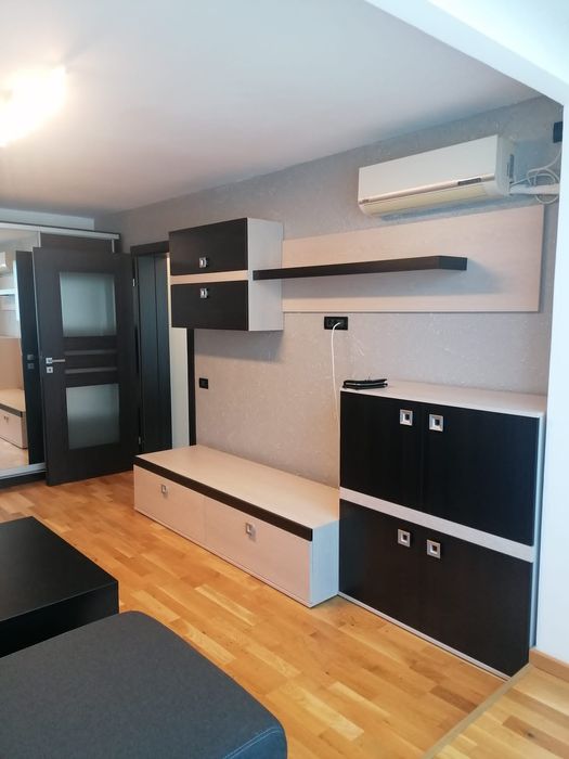 Apartament de închiriat