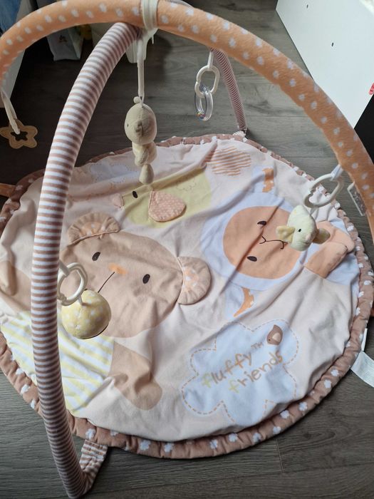 Chipolino Активна гимнастика Мече и Агънце