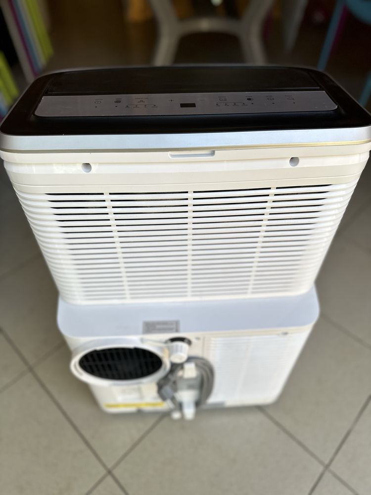 Мобилен климатик AEG ChillFlex Pro AXP34U338CW, 12000 BTU, LED дисплей