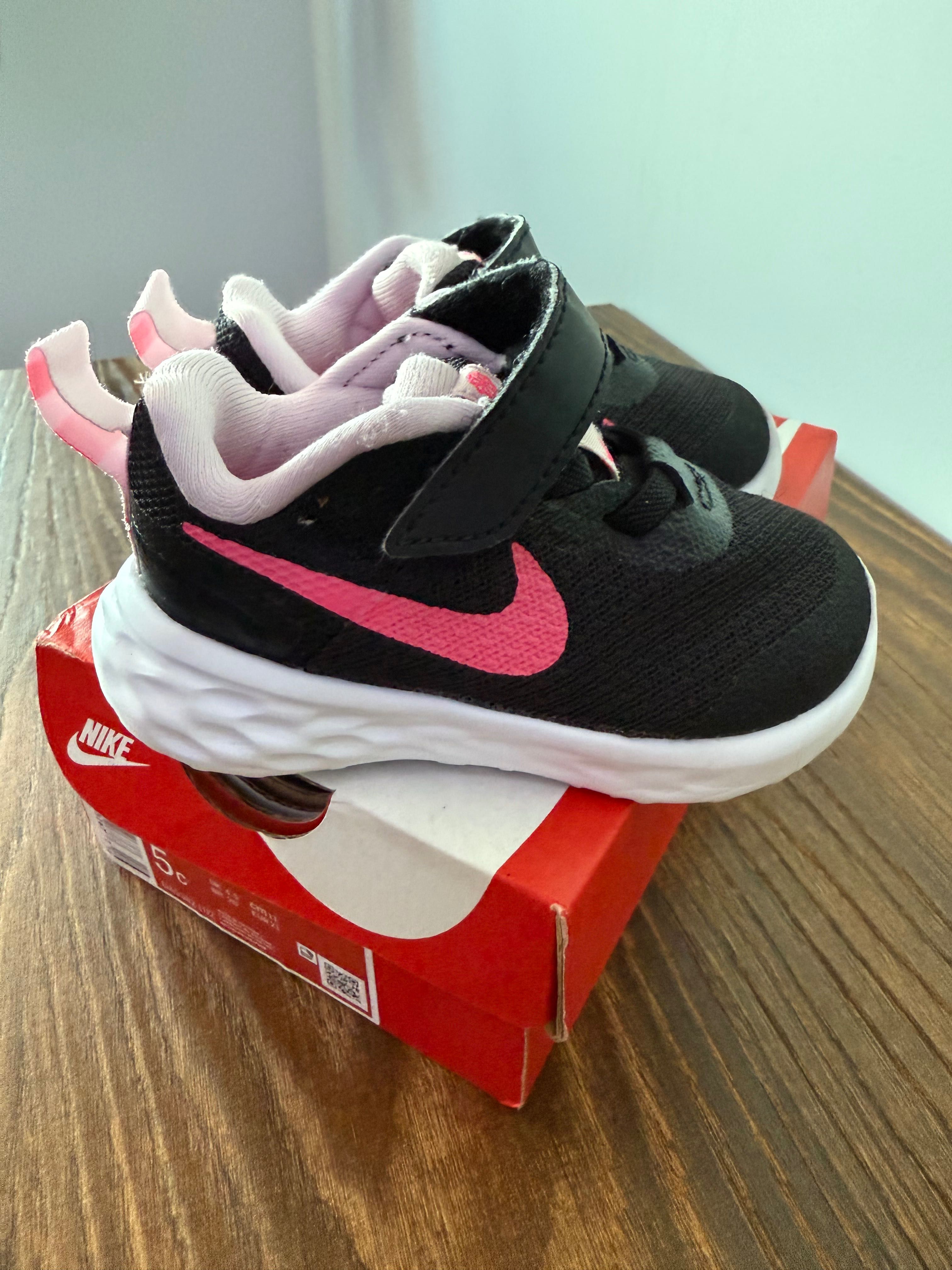 Обувки Nike за бебе