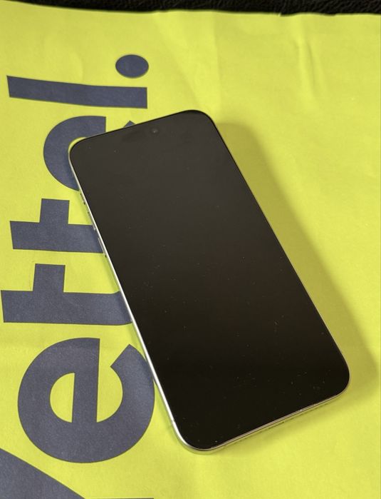 КАТО НОВ 256GB iPhone 15 Pro Max Yettel Гаранция 2026г. Natural