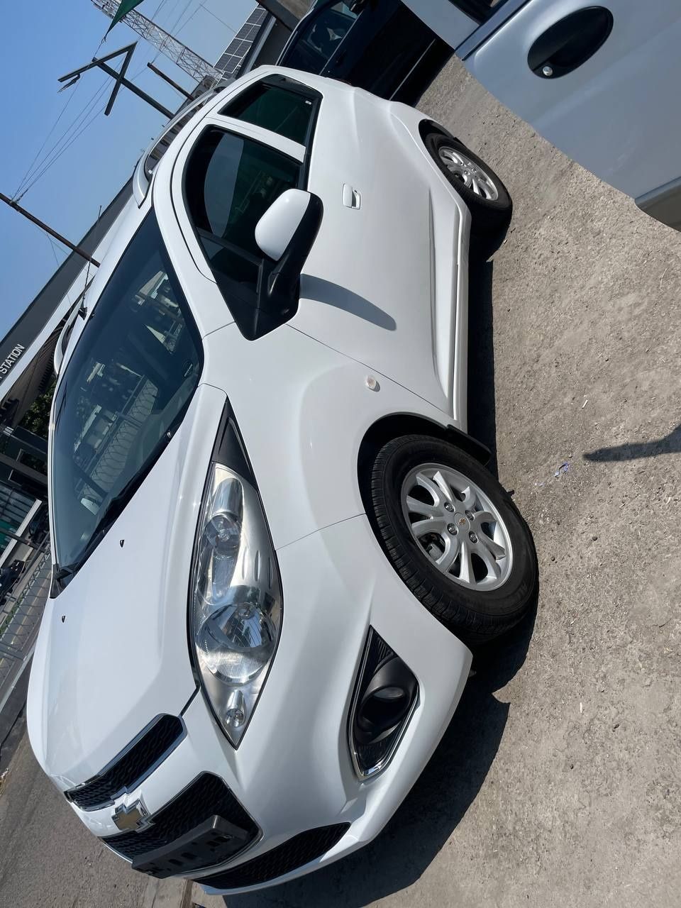 Chevrolet  spark