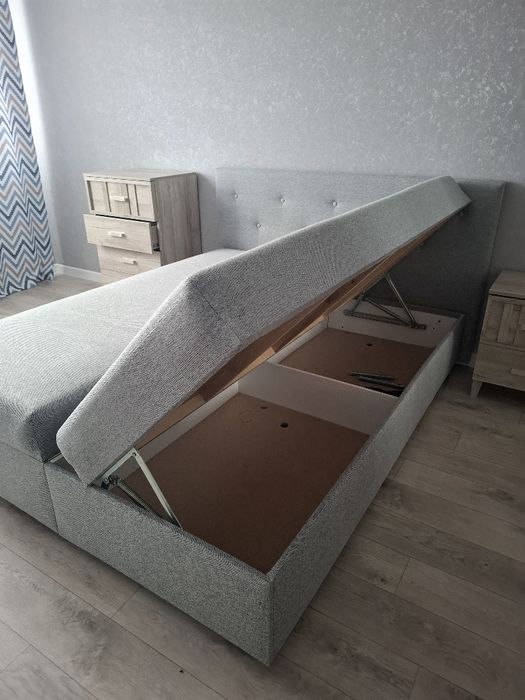 Диван продаётся центр