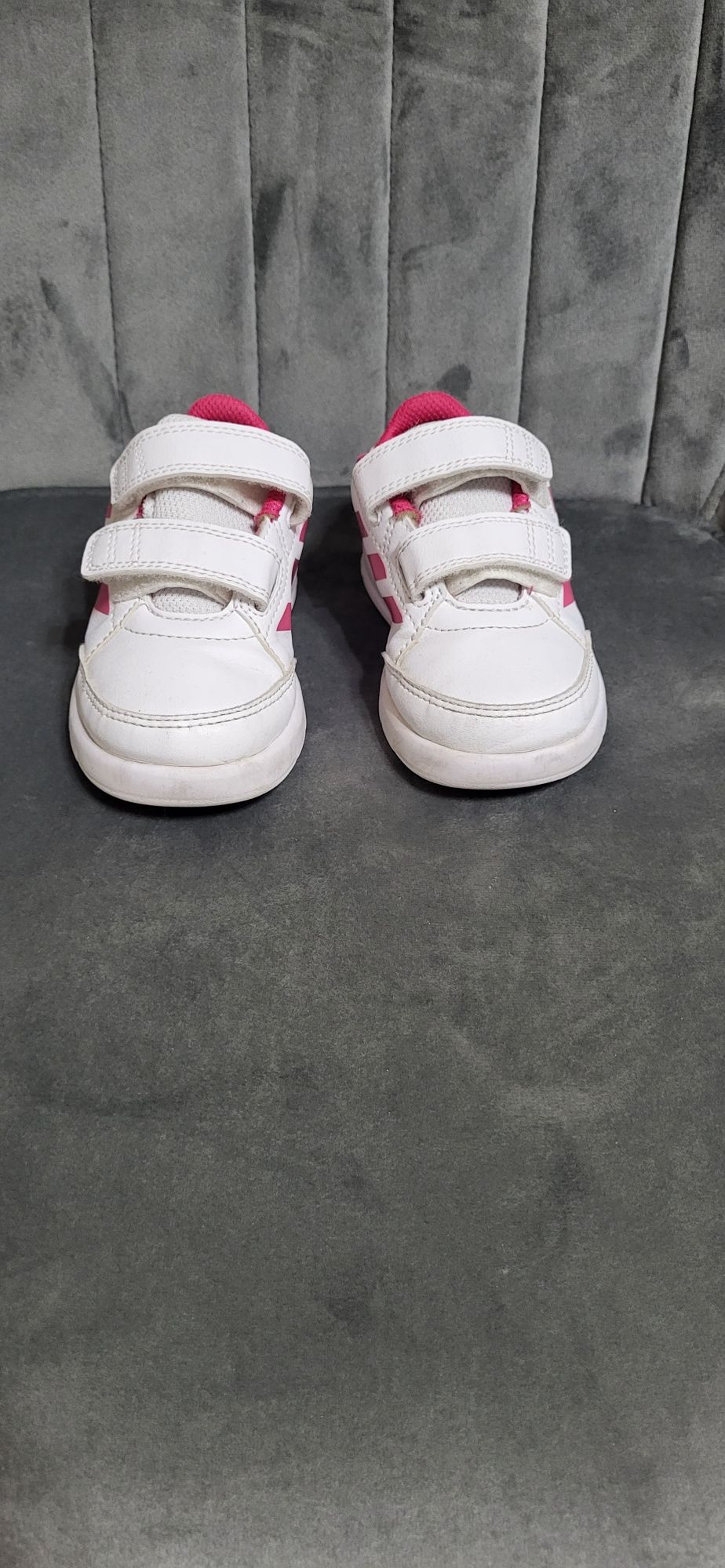 Кожени маратонки Adidas за момиче