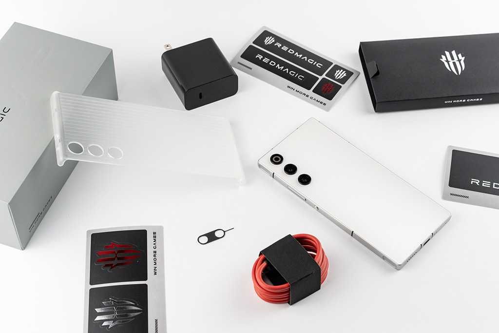 REDMAGIC 10 Air - 6.8" AMOLED, 16GB/512GB, Snapdragon Gen 3, 6000mAh