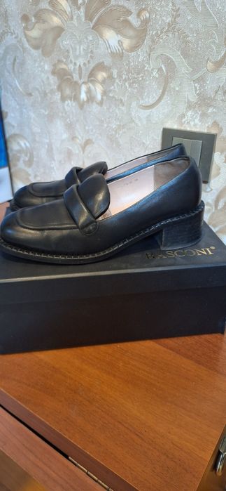 Туфли женские 39 размер