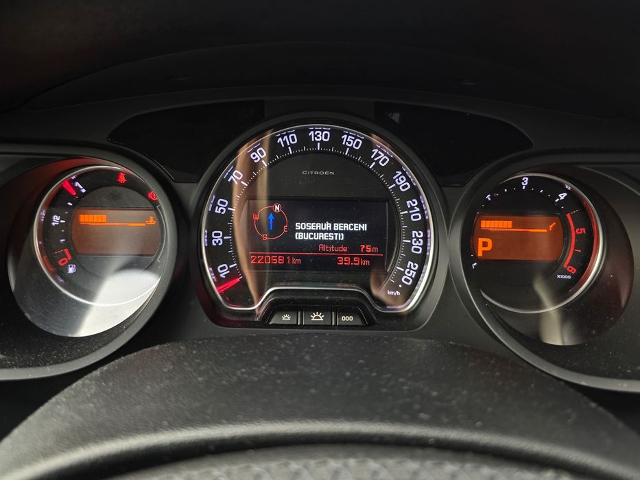 Citroen C5 X7 2013 2.2 HDI 204 CP