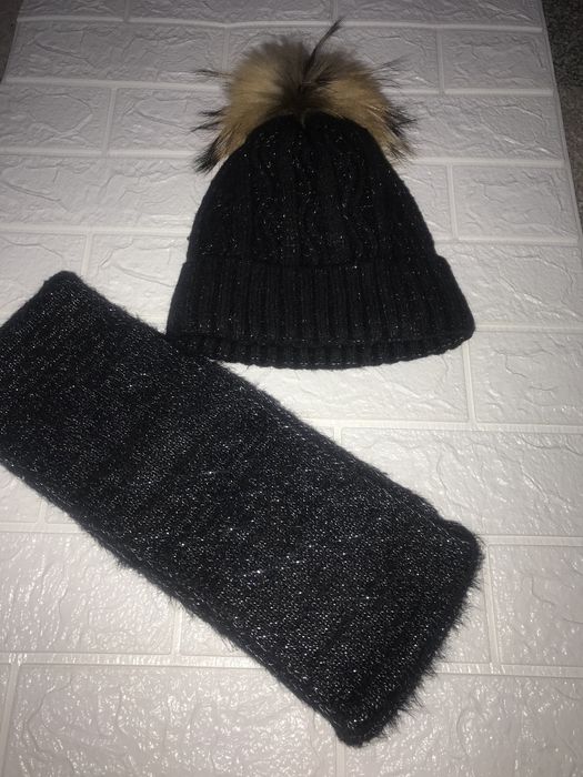 Шапка с шарфом