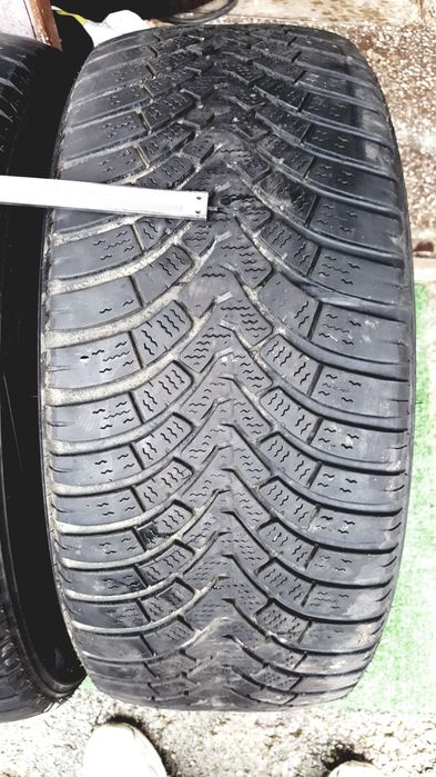 215/55/16,falken/nokian,dot 3418/2316,6-7mm