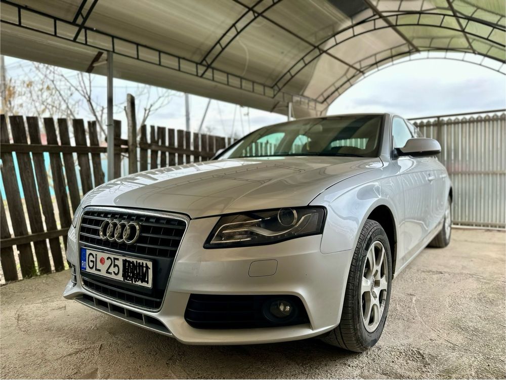 VAND AUDI A4 B8 2010