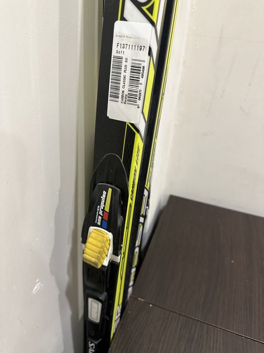 Продам лыжи