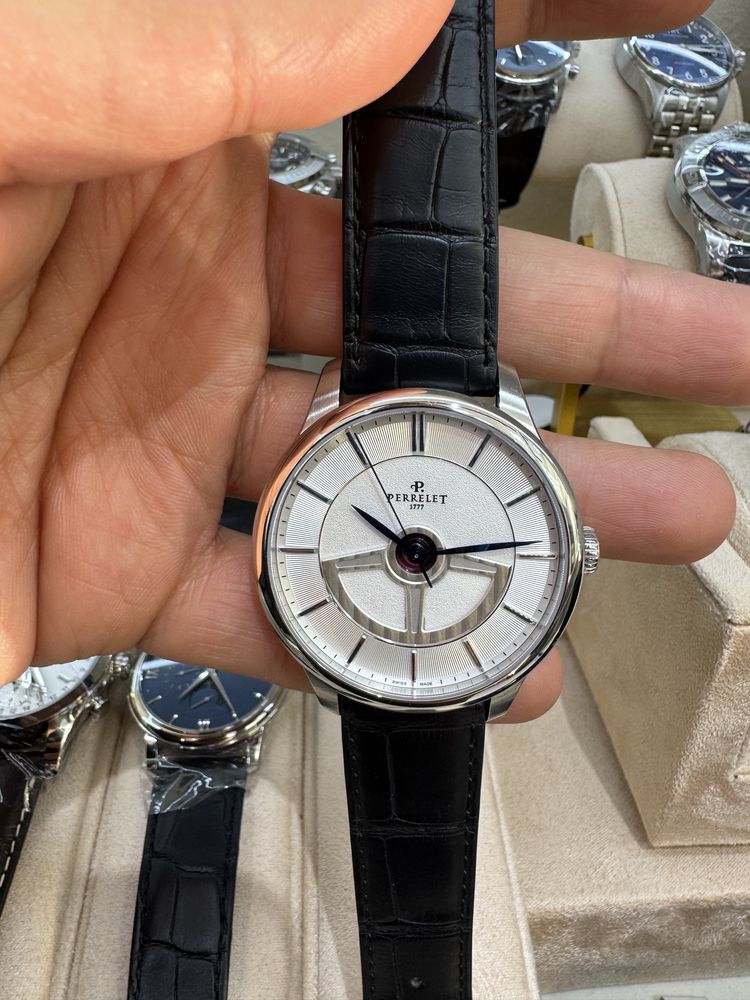 Longines Master Collection Power Reserve