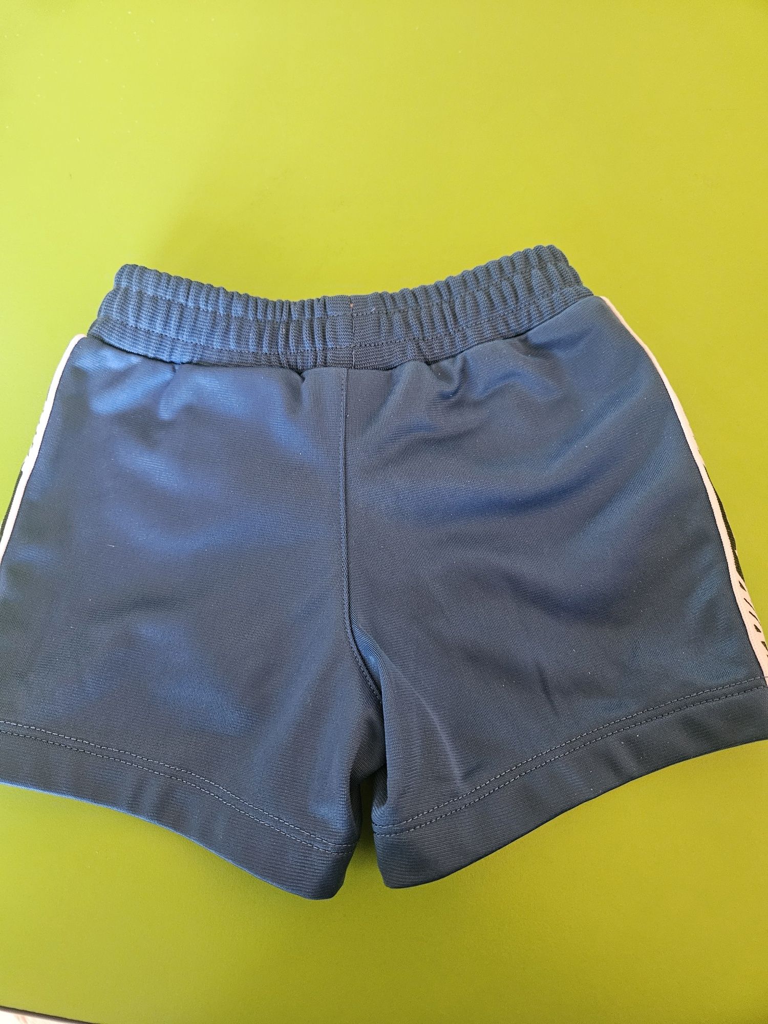 Pantaloni scurti copii Nike