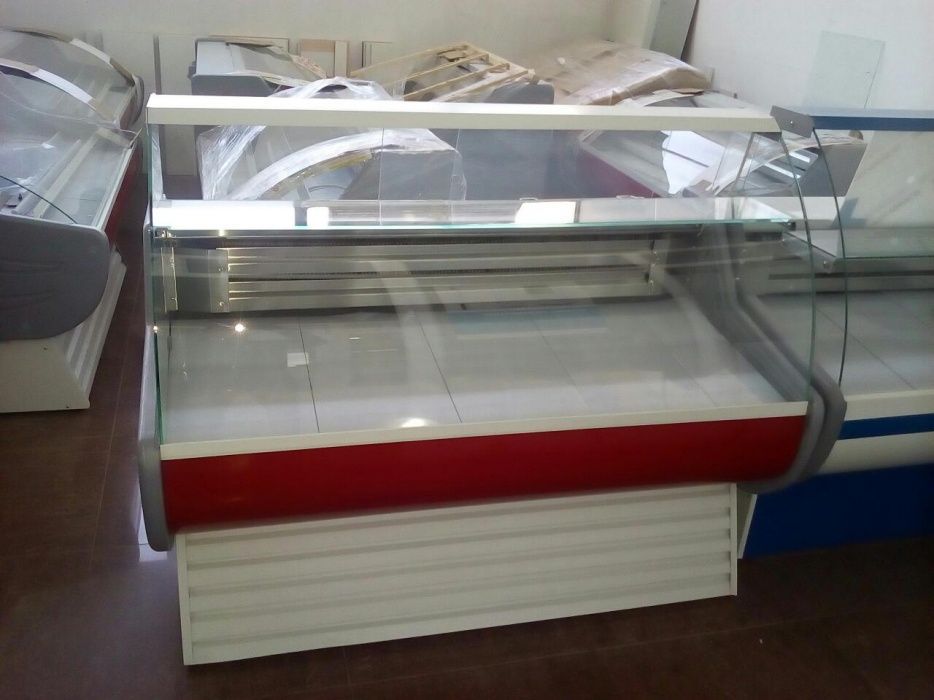 Холодильные витрины