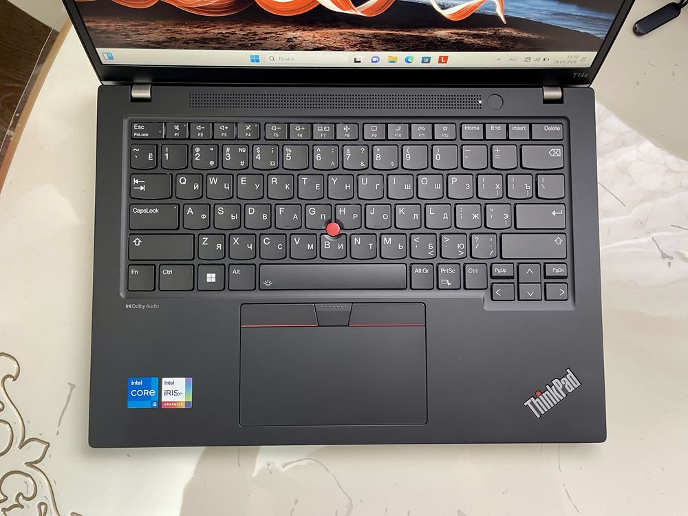 Новый Lenovo Thinkpad T14s / 13-го Поколения