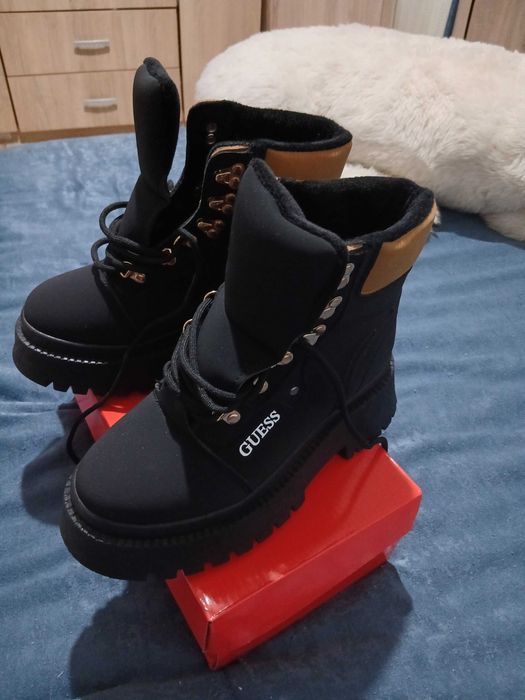 Зимни боти Гуесст чисто нови