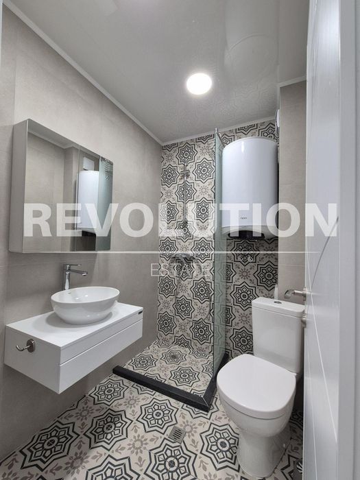 Дава се под наем Двустаен апартамент в Варна, Възраждане 3 - 54 кв.м за 475 € - Снимка #6