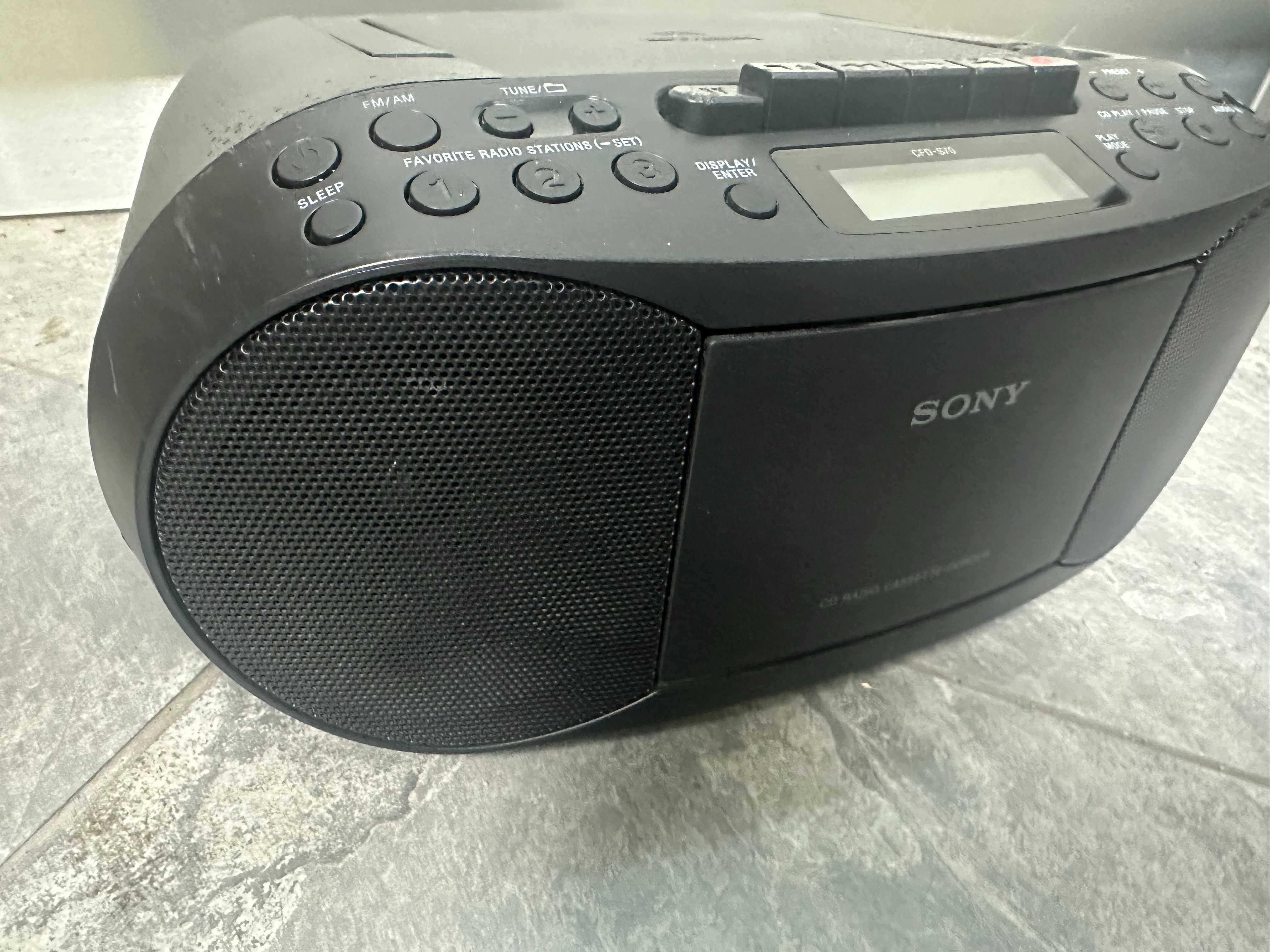 Радиокасетофон SONY CFD-S70  Radio/CD/TAPE/AUX