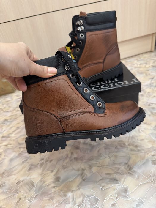 Продам зимние ботинки на подростка НОВЫЕ