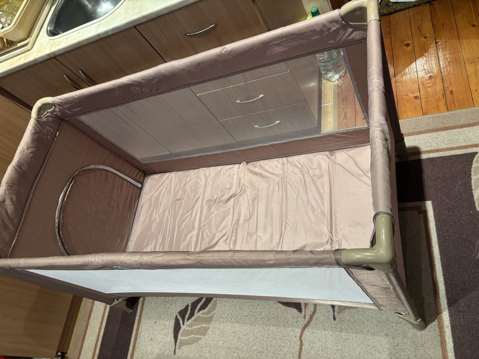 Kikka boo бебешка/детска кошара на 1 ново